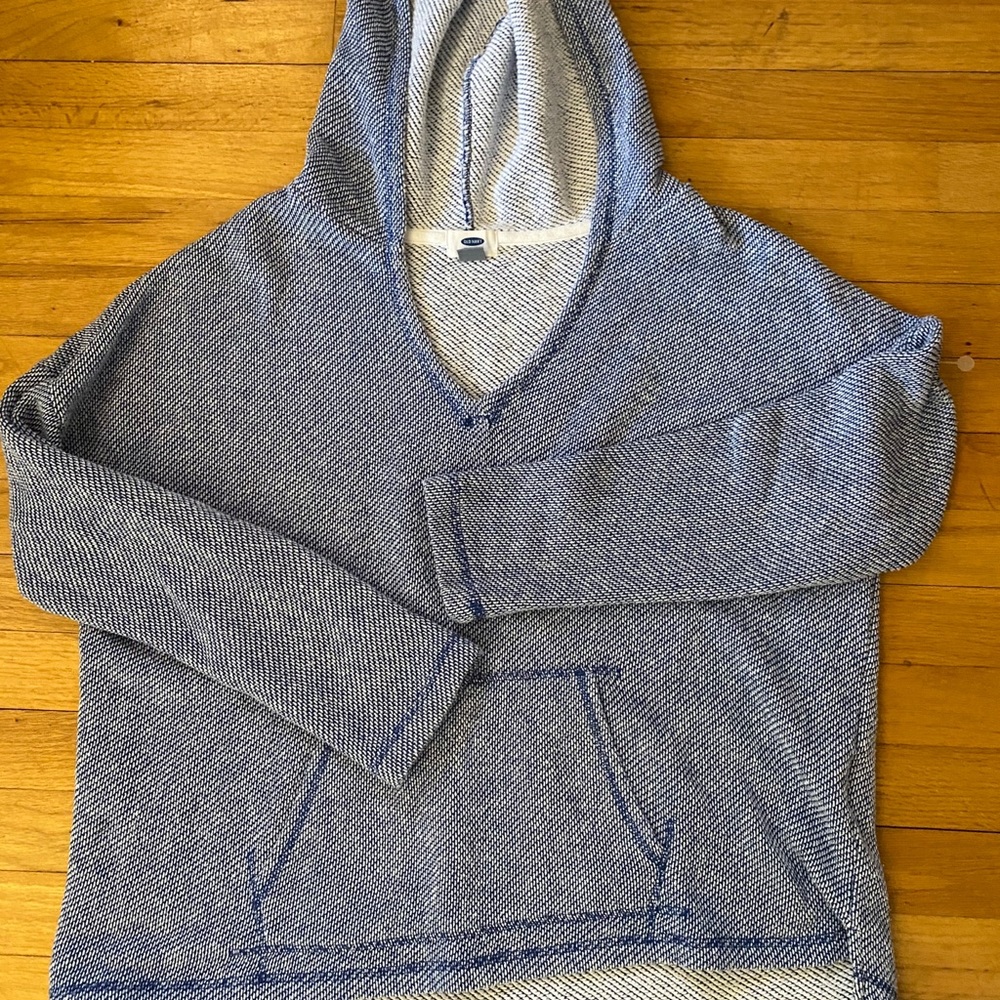 Old Navy knit sweatshirt